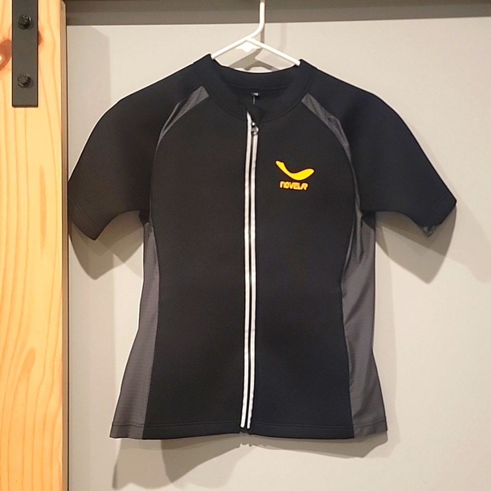 Wetsuit tops